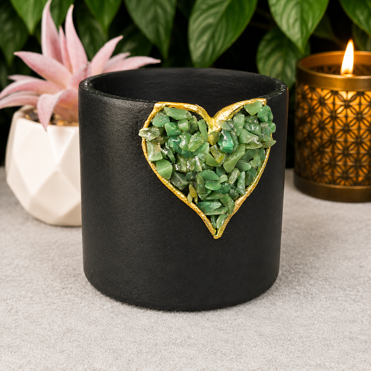 8cm Heart Crystal Geode Planter - Moss Agate