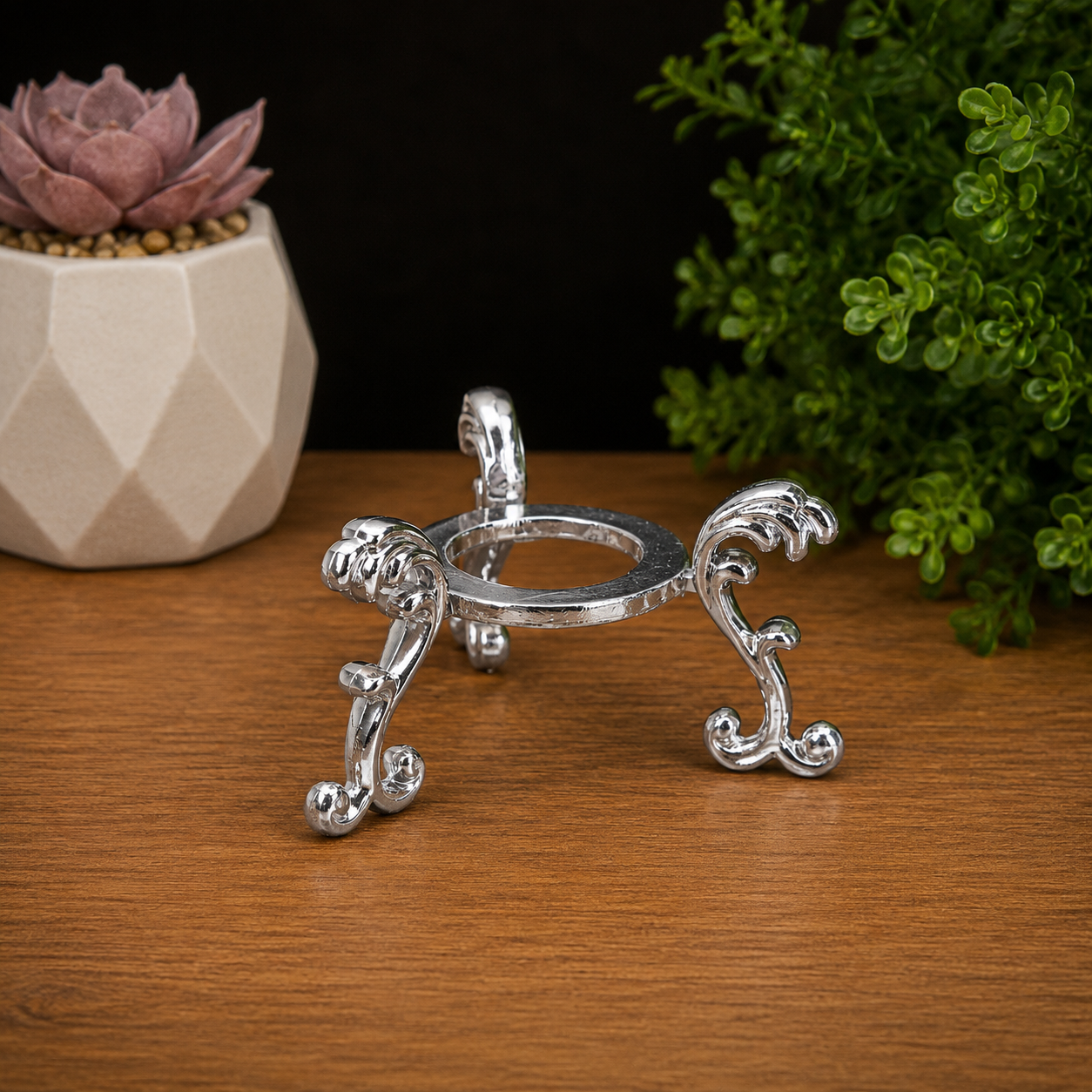 Metal Sphere Stand - Silver